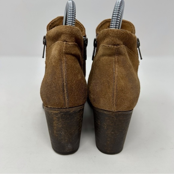 Steve Madden Tan Leather Western Style Pointed Toe Ankle Boots Size 36 Zipper - Picture 11 of 13